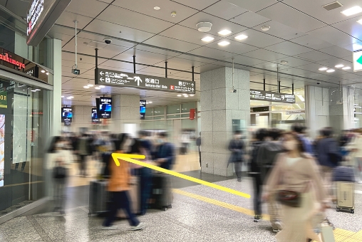 JR桜通口改札の写真