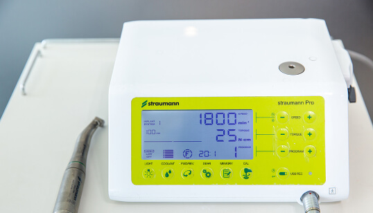 最新式のインプランター